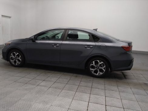 Used 2019 Kia Forte LXS FWD image 3