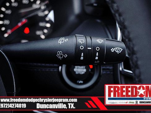 New 2026 Jeep Compass Latitude image 32