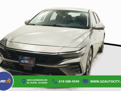 Used 2024 Hyundai Elantra Limited