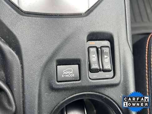 Used 2022 Subaru Crosstrek 2.0i Premium w/ Moonroof Package image 26