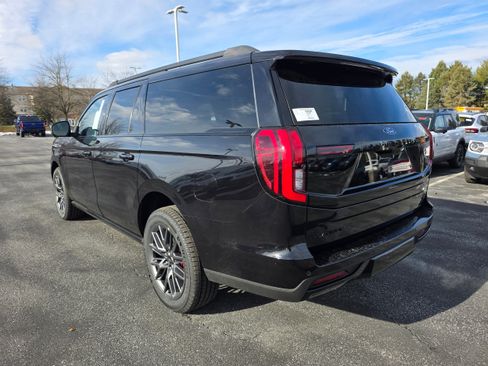 New 2025 Ford Expedition Max Platinum w/ Stealth Performance Package image 3