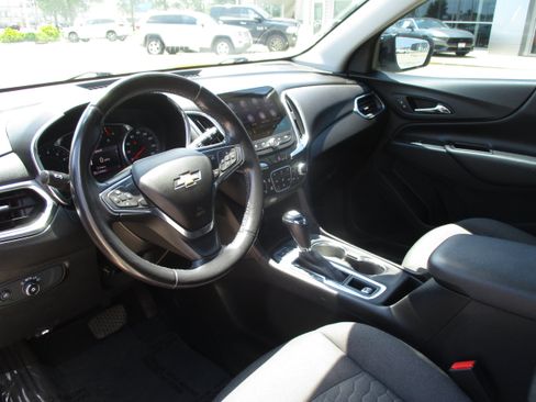 Used 2019 Chevrolet Equinox LT AWD/4WD image 14