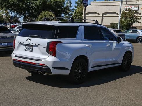 Certified 2025 Hyundai Palisade Calligraphy AWD/4WD image 5