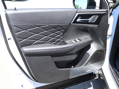New 2026 Mitsubishi Outlander SEL Black Edition AWD/4WD image 30