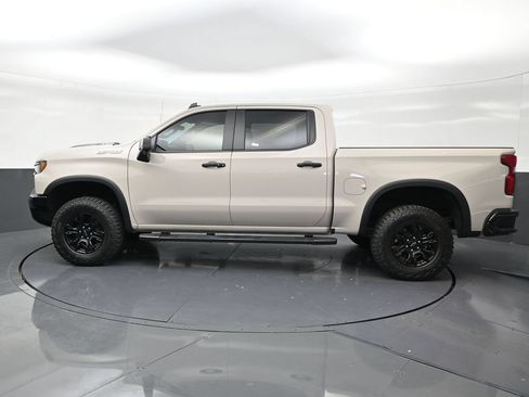 Used 2026 Chevrolet Silverado 1500 ZR2 AWD/4WD image 2