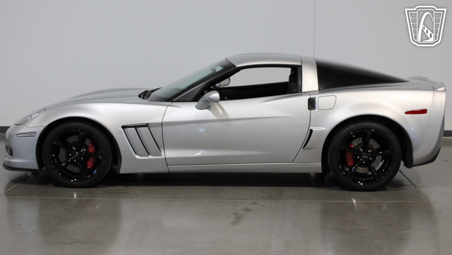 Used 2013 Chevrolet Corvette Grand Sport w/ 2LT Preferred Equipment Group RWD image 28
