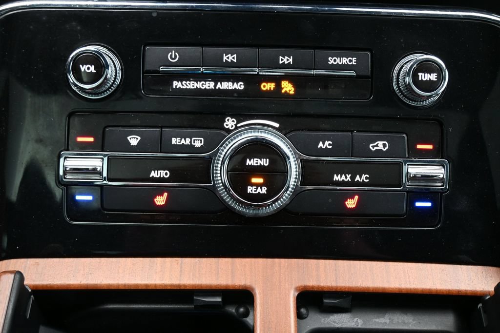 Used 2018 Lincoln Navigator Select w/ Technology Package AWD/4WD image 22