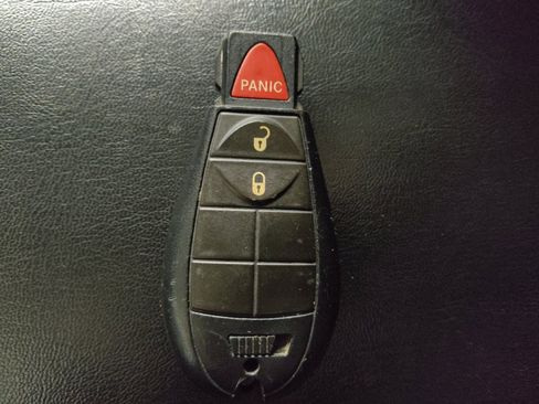 Used 2020 Jeep Cherokee Latitude image 32