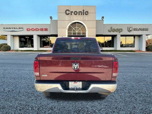 Used 2022 RAM 1500 Classic SLT image 4