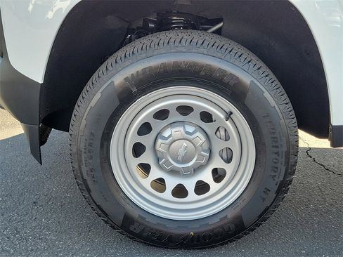 New 2026 Chevrolet Colorado W/T image 20