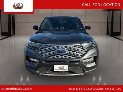 Used 2020 Ford Explorer Platinum w/ Premium Technology Package image 8