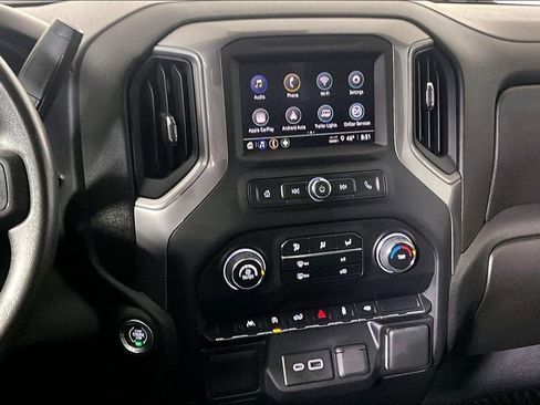 Used 2022 Chevrolet Silverado 1500 Custom image 6