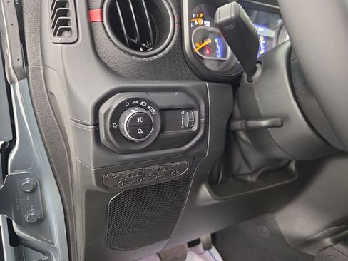 New 2026 Jeep Gladiator Rubicon w/ Safety Group image 20