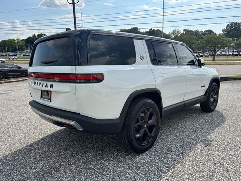 Used 2023 Rivian R1S Adventure AWD/4WD image 6