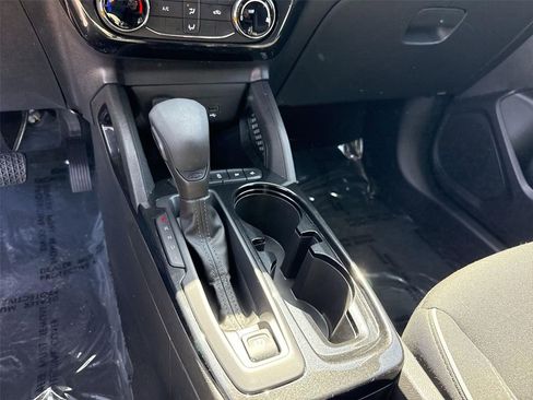 Used 2025 Chevrolet TrailBlazer LT FWD image 14
