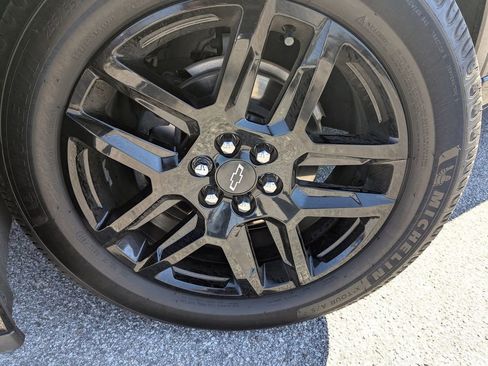 Used 2020 Chevrolet Traverse Premier image 32