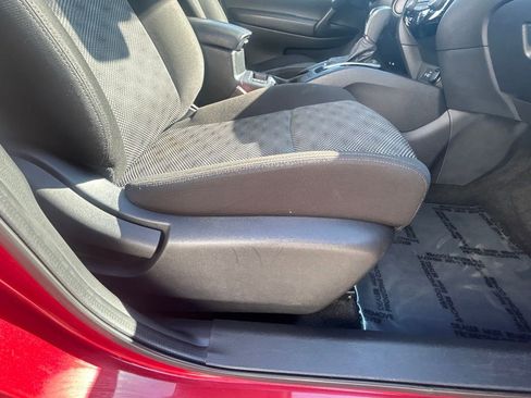 Used 2022 Nissan Rogue Sport SV image 23