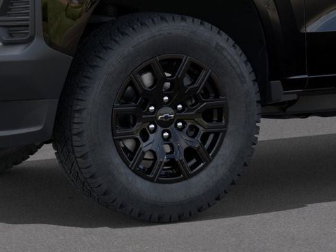 New 2026 Chevrolet Colorado W/T image 9