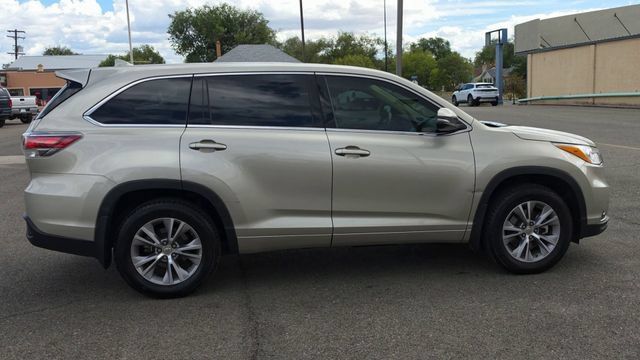 Used 2014 Toyota Highlander Plus AWD/4WD image 11