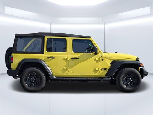 Used 2023 Jeep Wrangler Sport image 3