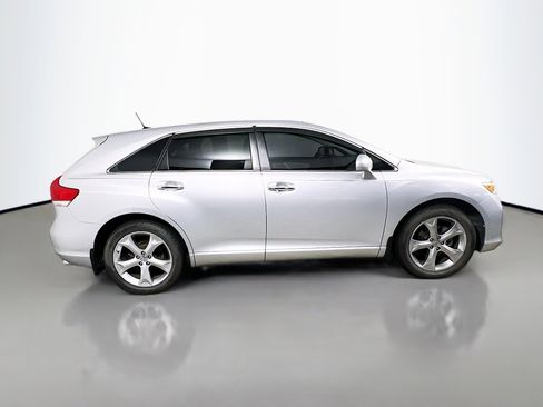 Used 2009 Toyota Venza image 3