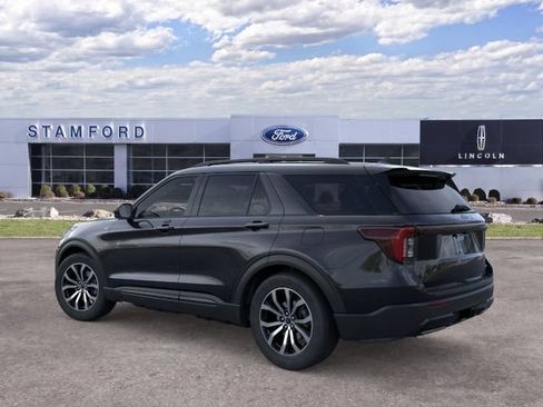 New 2026 Ford Explorer ST-Line AWD/4WD image 4