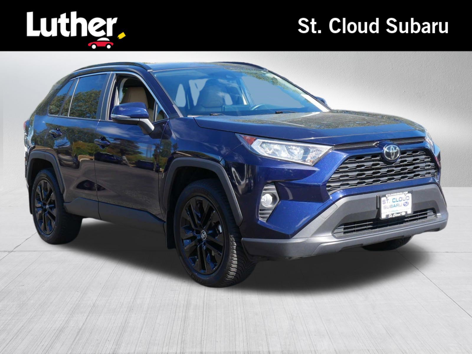 Used 2019 Toyota RAV4 XLE Premium w/ Cold Weather Package AWD/4WD image 1