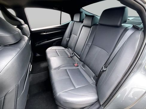 Used 2025 Toyota Camry XSE FWD image 20