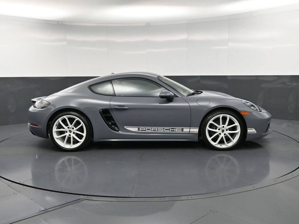 Certified 2024 Porsche 718 Cayman RWD image 9