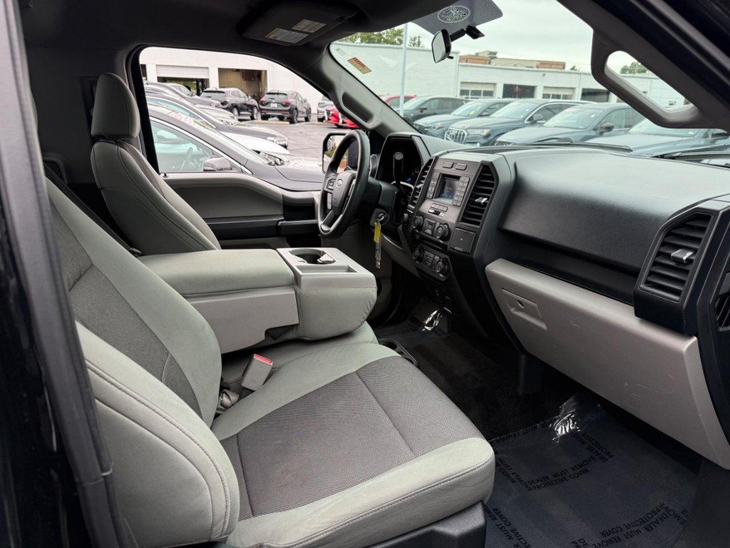 Used 2016 Ford F150 XL w/ Equipment Group 101A Mid RWD image 11