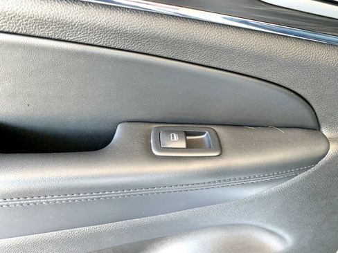 Used 2020 Jeep Grand Cherokee Limited w/ Luxury Group II image 20