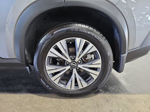 Used 2023 Nissan Rogue SV w/ SV Premium B Package AWD/4WD image 34