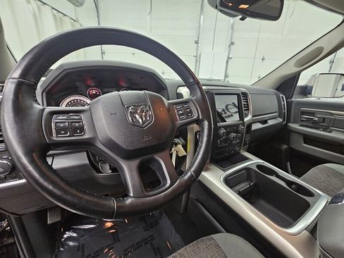 Used 2018 RAM 1500 Big Horn image 11