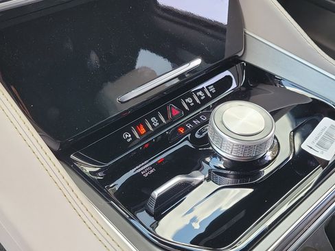 New 2026 Jeep Grand Wagoneer 4WD image 20