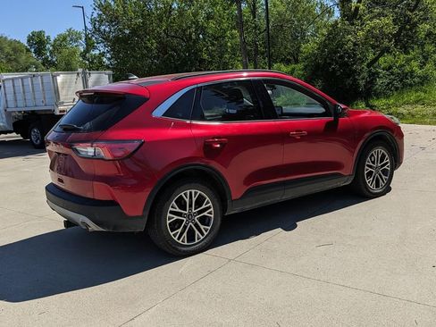 Used 2021 Ford Escape SEL FWD image 3