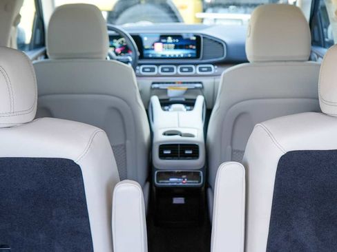 New 2026 Mercedes-Benz GLS 450 4MATIC image 26