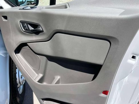 New 2027 Ford Transit 250 148 Medium Roof Extended AWD image 18