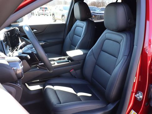 New 2026 Chevrolet Equinox LT w/ Convenience Package II image 10