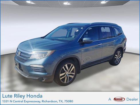 Used 2016 Honda Pilot Touring image 1