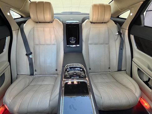 Used 2013 Jaguar XJ L Ultimate image 91