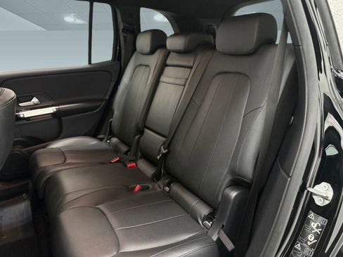 Certified 2022 Mercedes-Benz GLB 250 GLB 250 image 21