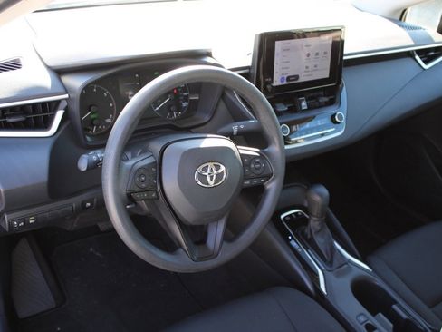 Used 2025 Toyota Corolla Hybrid Sedan image 11