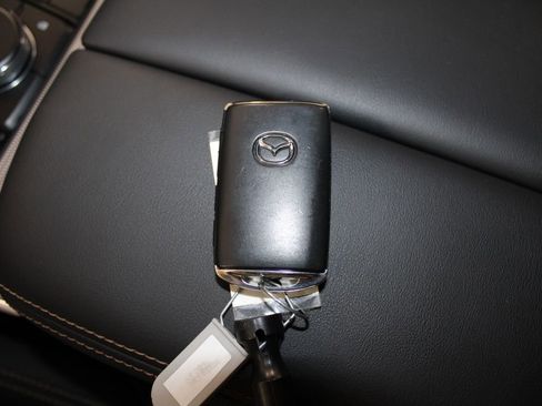 Used 2024 MAZDA CX-90 Plug-In Hybrid w/ Premium Pkg image 59