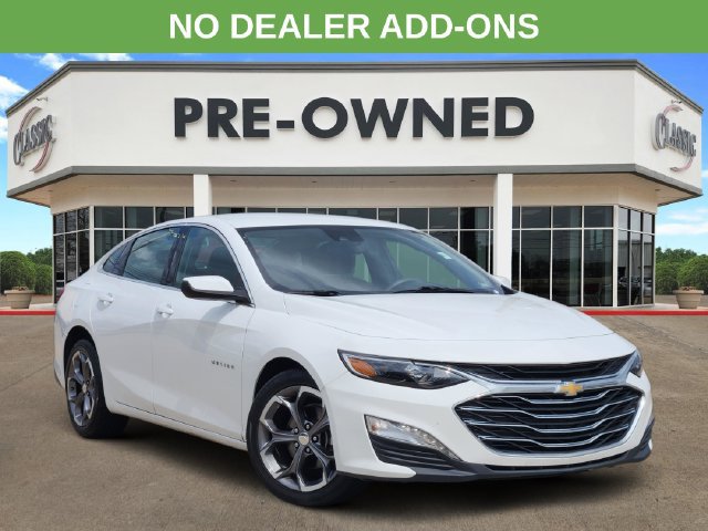 Used 2024 Chevrolet Malibu LT FWD image 1