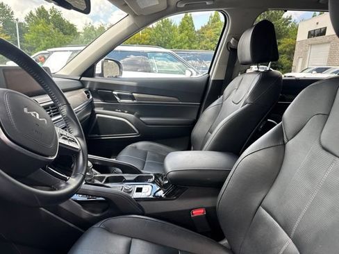 Certified 2022 Kia Telluride EX w/ EX Premium Package FWD image 9