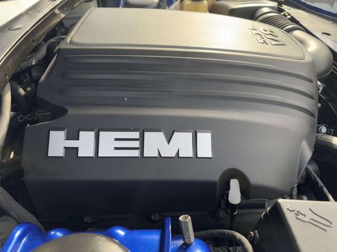 Used 2022 Dodge Charger R/T w/ Driver Convenience Group image 18