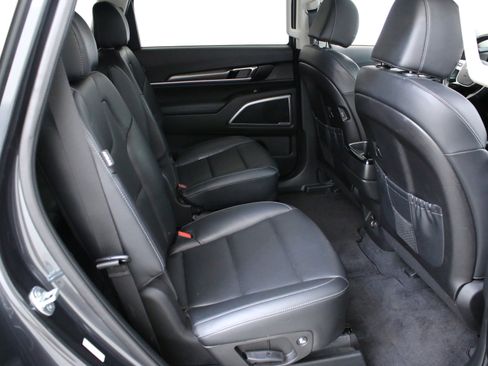 Used 2024 Kia Telluride S w/ S Sunroof Package image 28