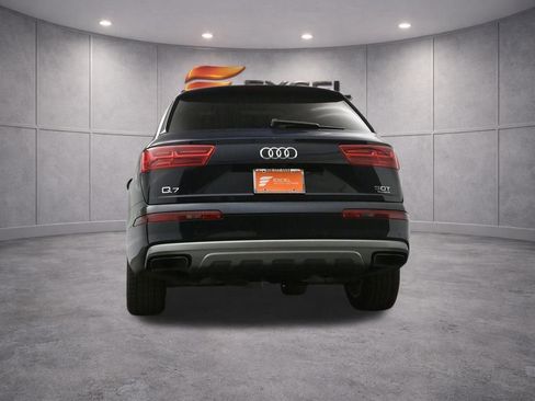Used 2017 Audi Q7 3.0T Premium Plus AWD/4WD image 39