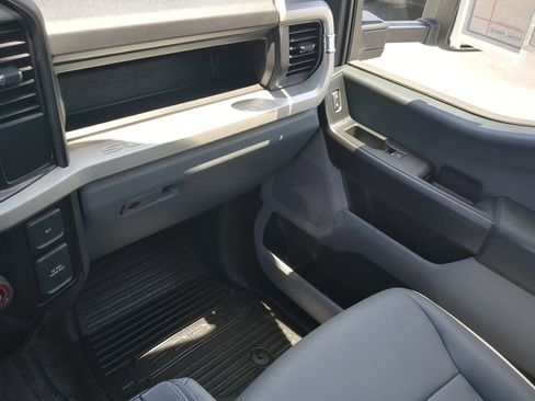 New 2025 Ford F350 XL w/ XL Chrome Package image 17