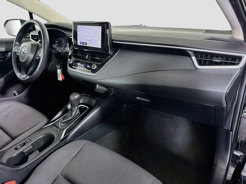 Used 2023 Toyota Corolla LE FWD image 29